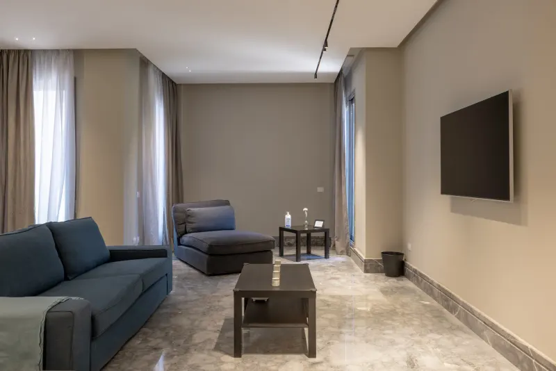 Fully Furnished/Serviced 3 Bed Apart FF @ Silver Palm — photo 4