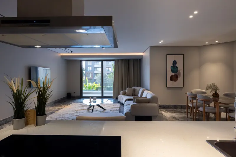 Monochrome - 2 Bedroom - Garden View - FF, photo 5