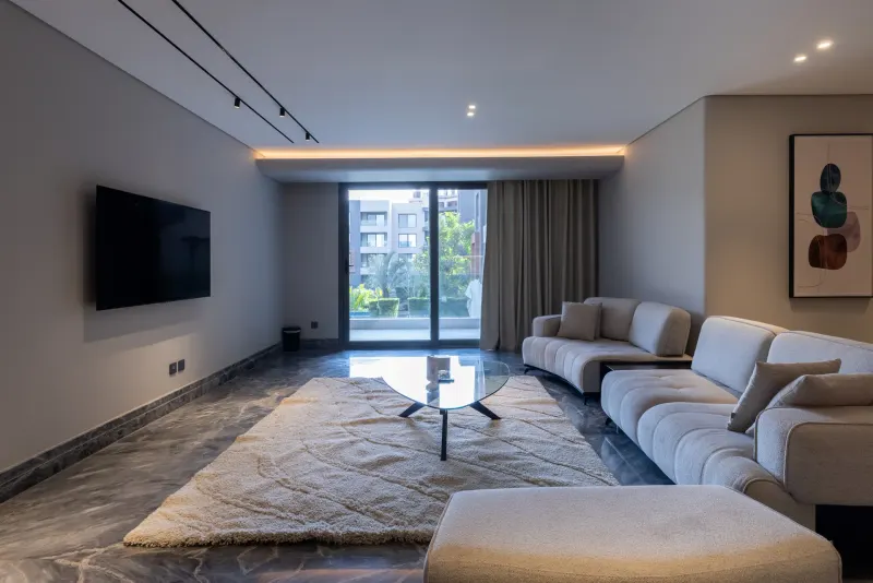 Monochrome - 2 Bedroom - Garden View - FF, photo 6