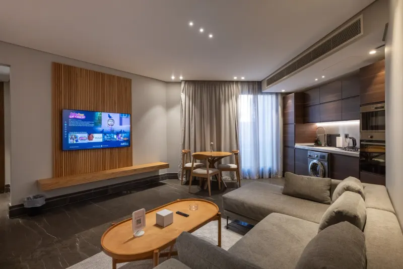 Monochrome - One Bedroom - GF