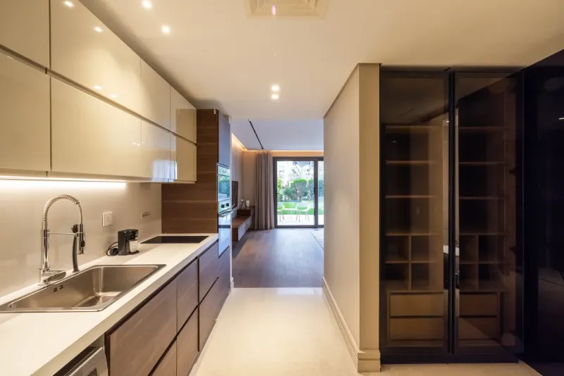 Neutral Studio - Pool / Garden Access - GF, photo 4