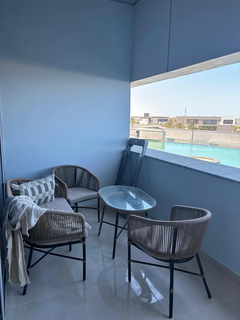 Studio @ City Edge | Pool and Sea view — photo 6