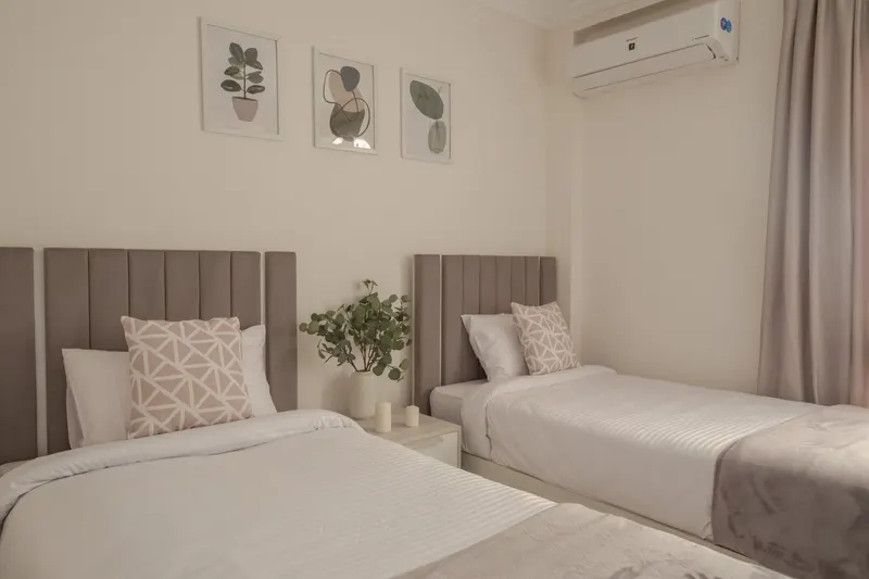 Leaf Prints & Dove Grey — 2-Bedroom, Madinaty, photo 5