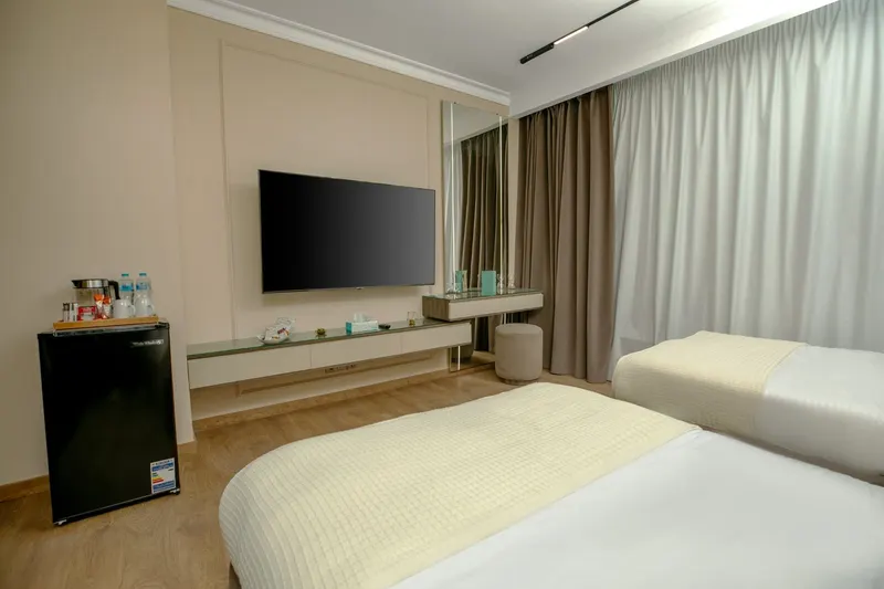 Floor 19 Taupe & Marble — Room, Maadi, photo 7