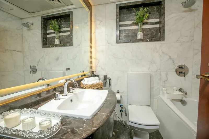 Floor 19 Taupe & Marble — Room, Maadi, photo 8