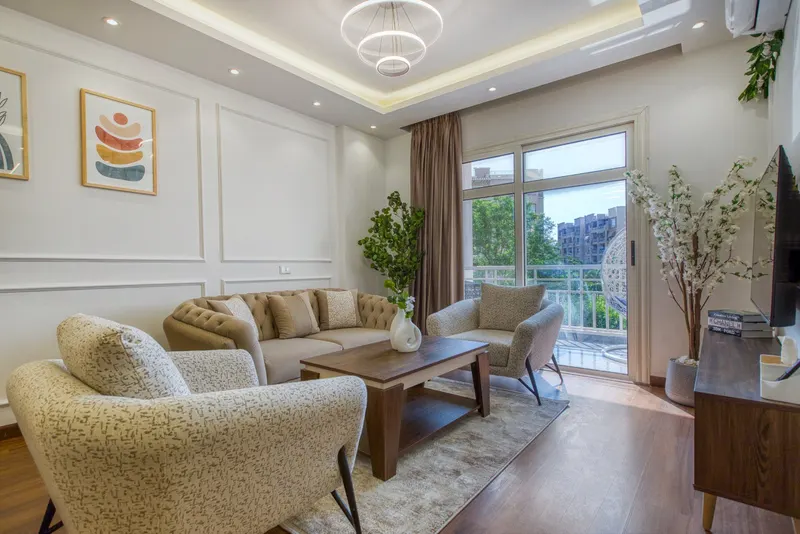 Egg-Chair Balcony Home — 2-Bedroom, Madinaty, photo 2