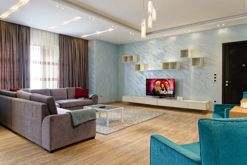 Luxury APT - 2BR - Village Gate