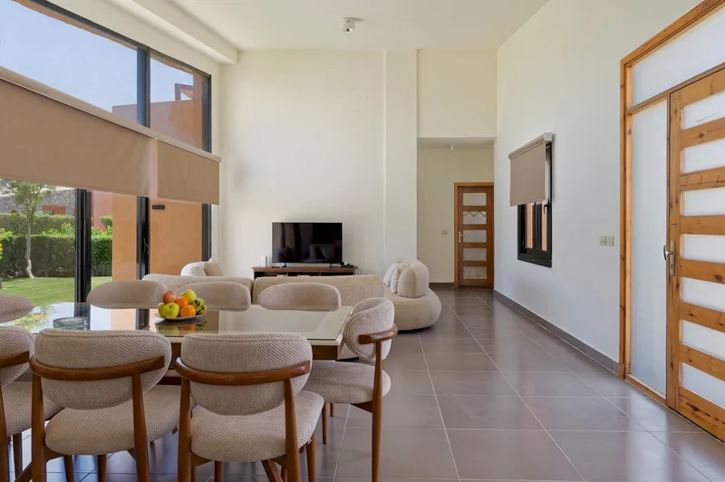 Luxury Villa - 2BR - Baywest, photo 3
