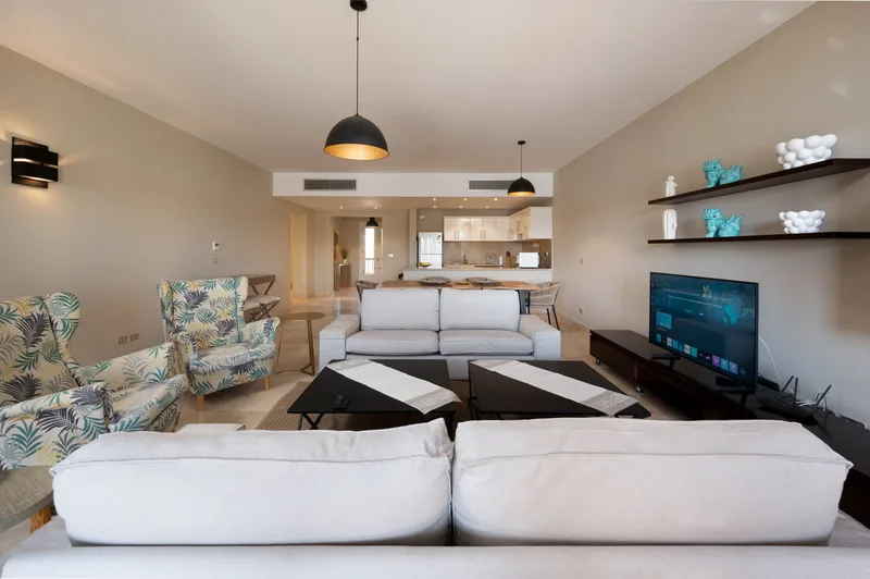 Superior APT - 3BR - New Marina III — photo 4