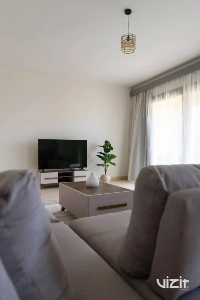 2-Bedroom Apartment · O West, photo 7