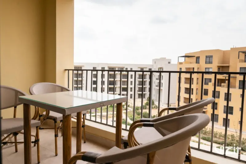 2-Bedroom Apartment · O West, photo 2