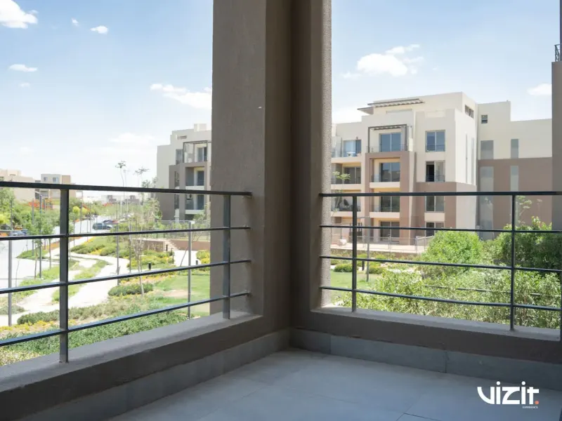 2-Bedroom Apartment · Palm Parks