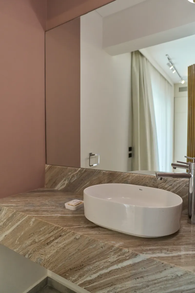 The Chic 2BR — 2BR at Lake View Residence — photo 3