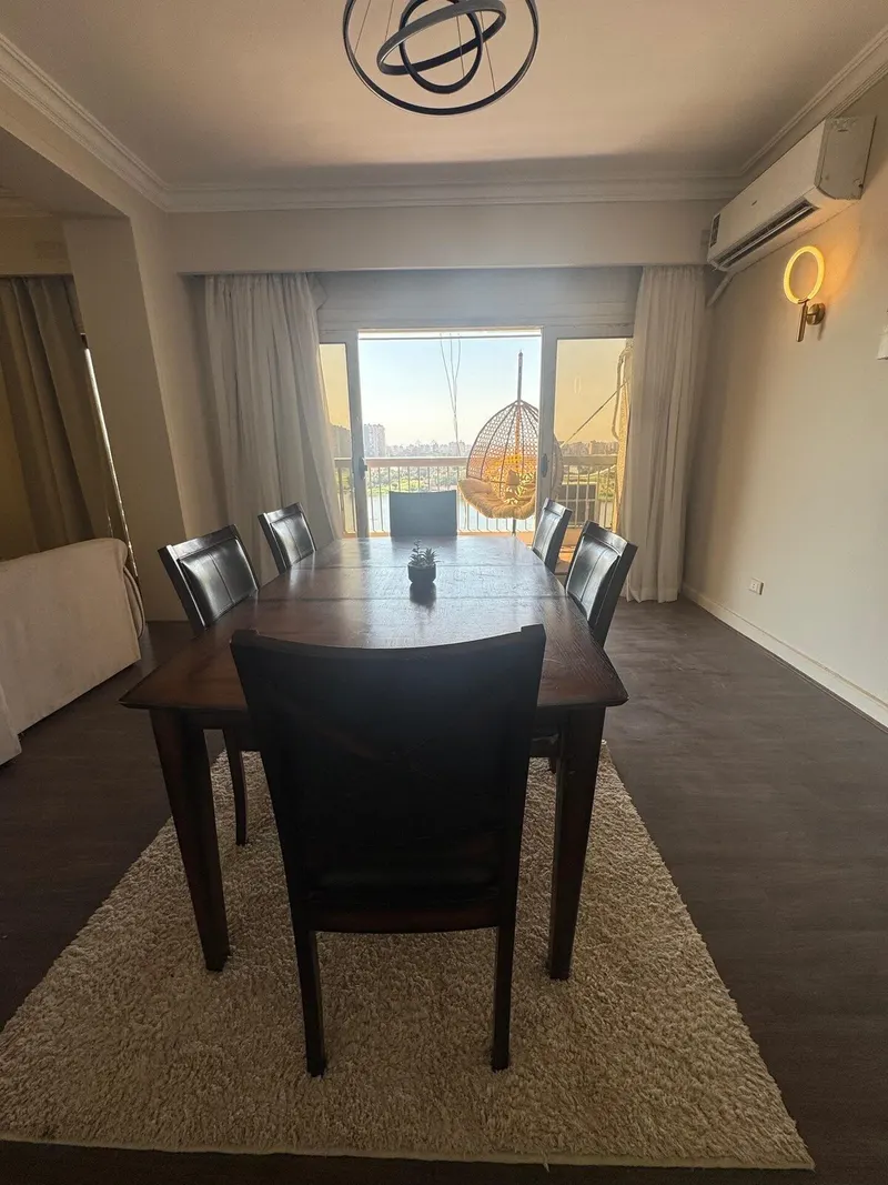 Long Nile Balcony Home — 4-Bedroom, Maadi, photo 5