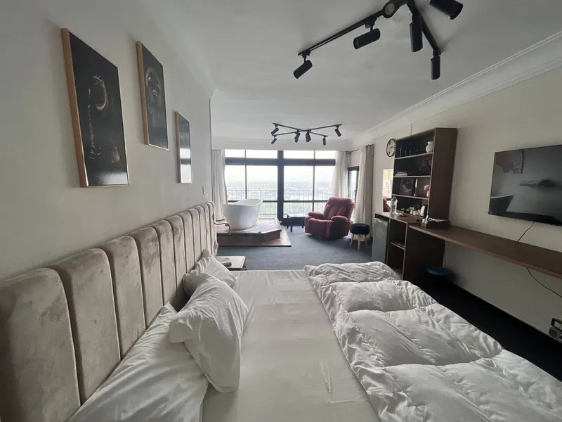 Pyramids Sunset Suite — 2-Bedroom, Maadi, photo 4