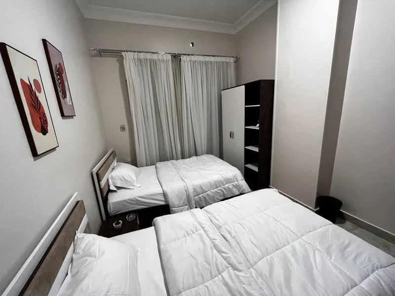 Nile Panorama Balcony — 3-Bedroom, Old Cairo, photo 8