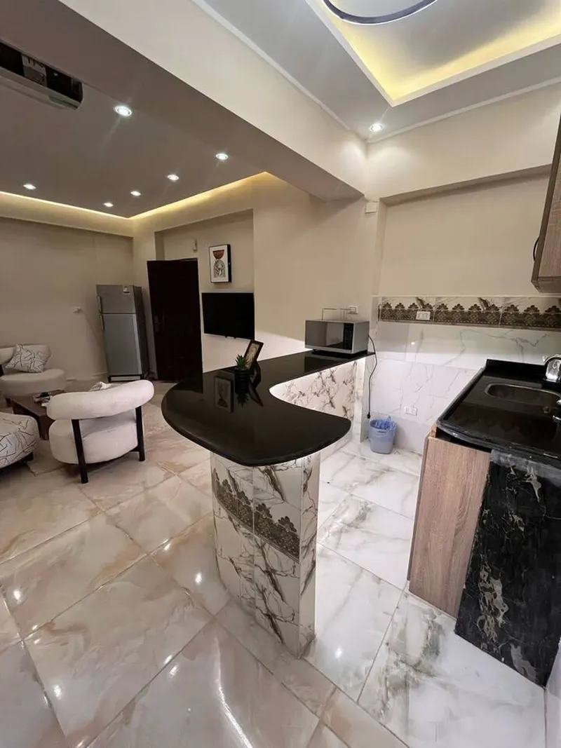 Bouclé & Marble Hideaway — 3-Bedroom, Zamalek, photo 5