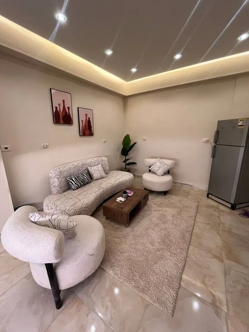 Bouclé & Marble Hideaway — 3-Bedroom, Zamalek, photo 8