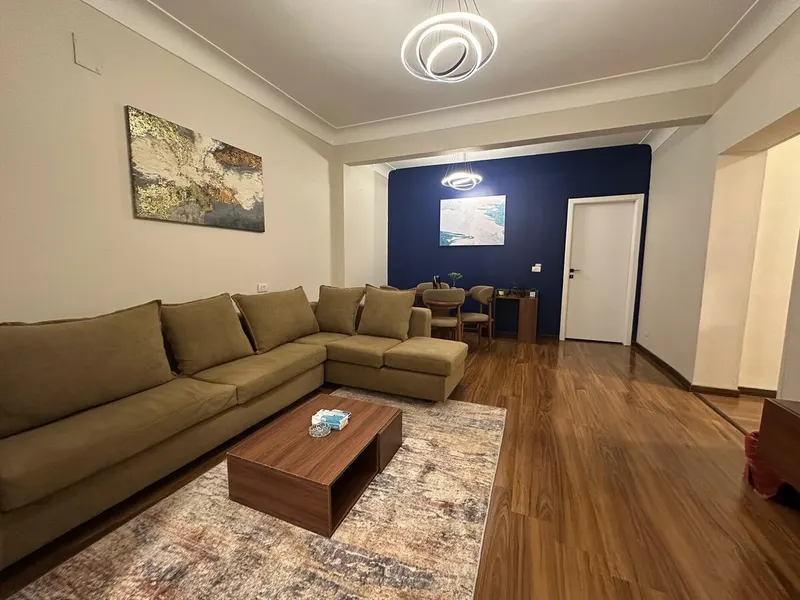 Navy Wall Dining Flat — 2-Bedroom, Zamalek, photo 8