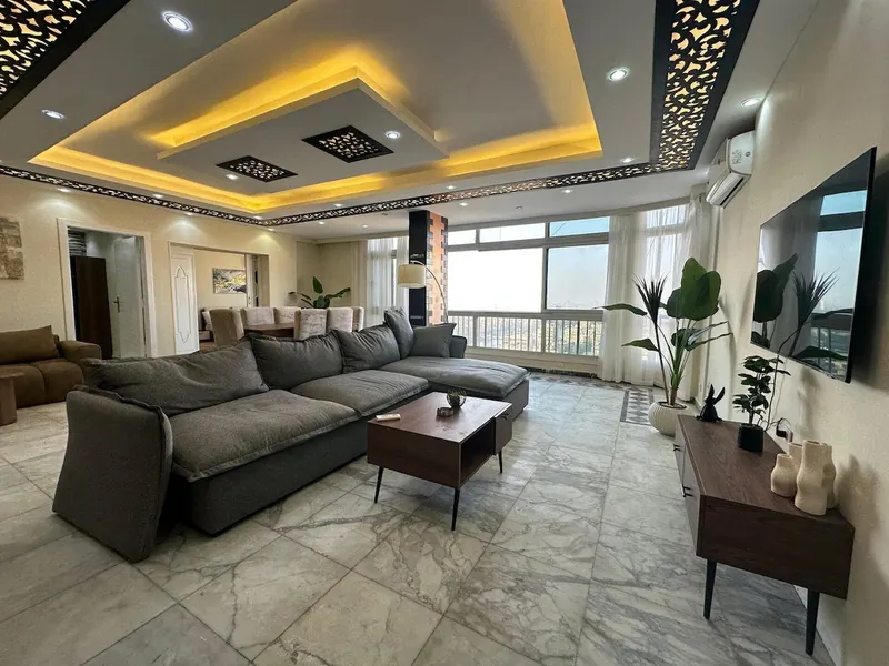 High-Floor Nile Panorama — 5-Bedroom, Zamalek