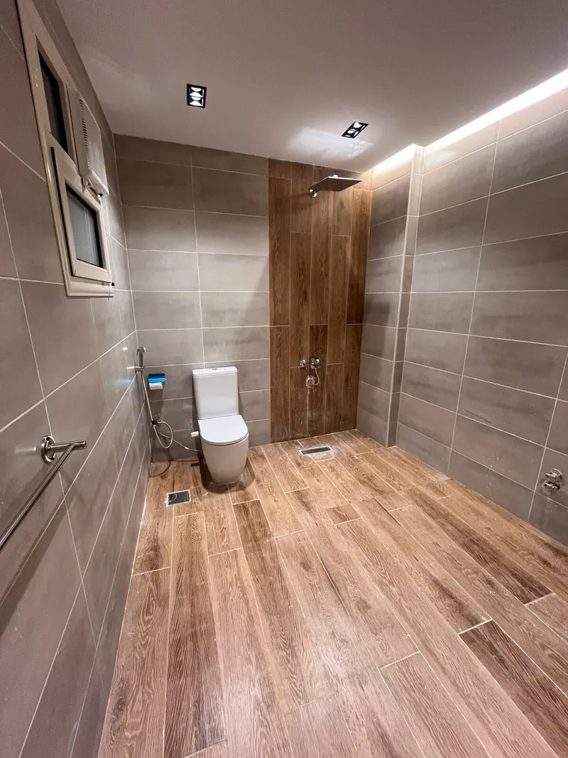 Sheer Curtains & Walnut Floors — 3-Bedroom, Zamalek, photo 6