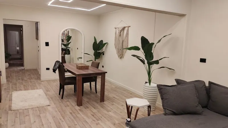 Terracotta Prints Balcony Flat — 2-Bedroom, Zamalek, photo 5