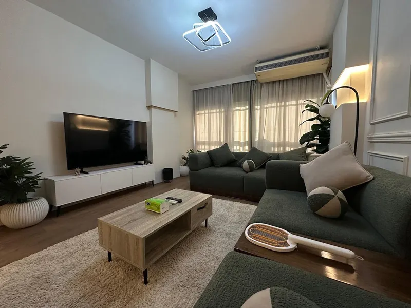Sage & White Panelled Home — 4-Bedroom, Zamalek, photo 2