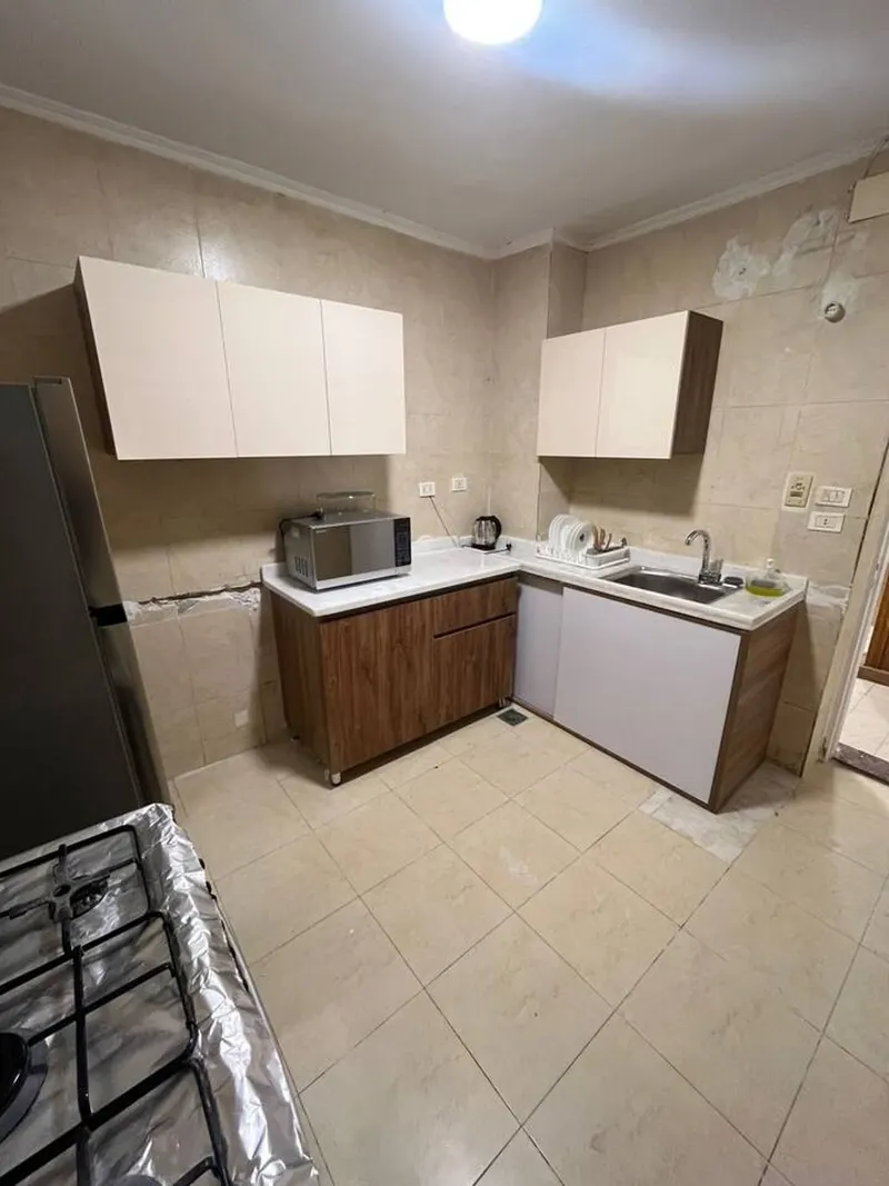 Classic Parquet Home with Corner Bath — 3-Bedroom, Zamalek, photo 6
