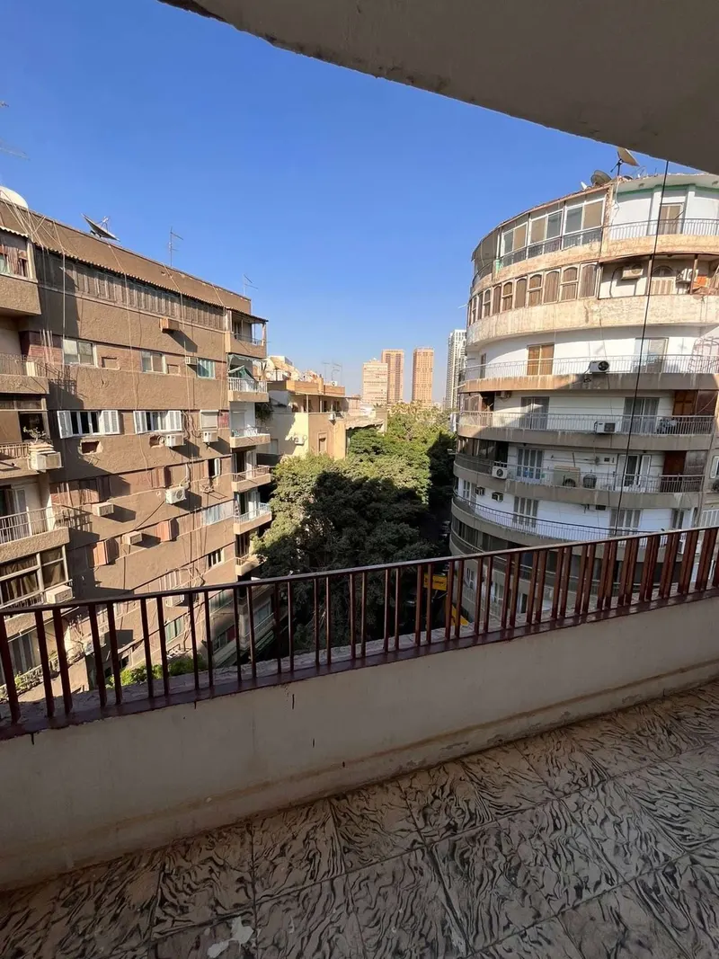 Walnut Floors & Treetop Balcony — 2-Bedroom, Zamalek, photo 5