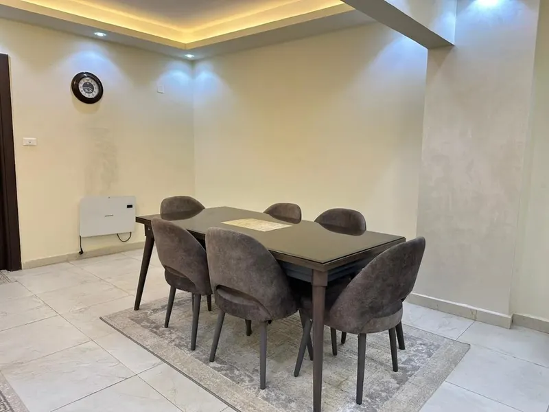Marble-Floor Street-View Home — 3-Bedroom, Zamalek, photo 4
