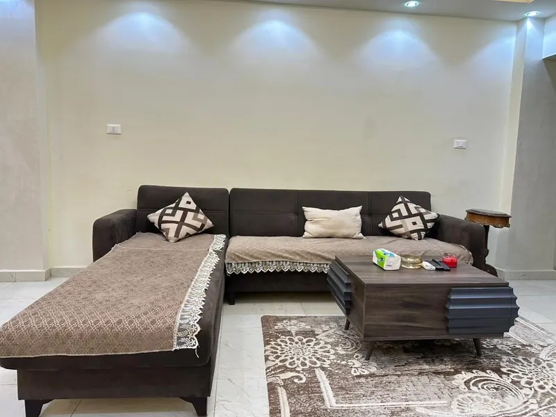 Marble-Floor Street-View Home — 3-Bedroom, Zamalek, photo 5