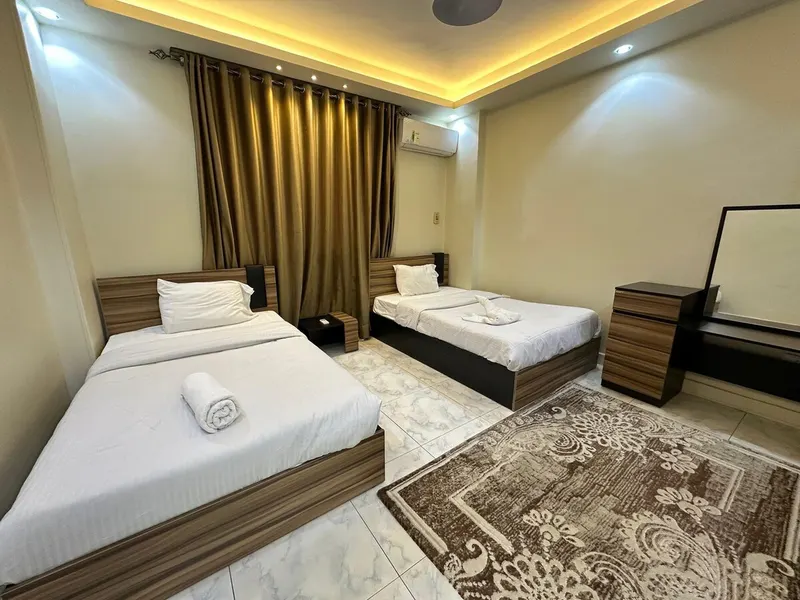 Marble-Floor Street-View Home — 3-Bedroom, Zamalek, photo 6