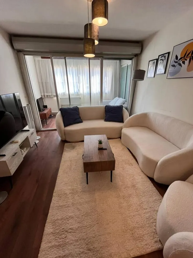 Ivory Bouclé & Glass Den — 3-Bedroom, Zamalek, photo 4