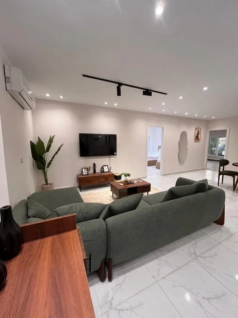 Sage Lounge & Corner Windows — 2-Bedroom, Zamalek (GW2)