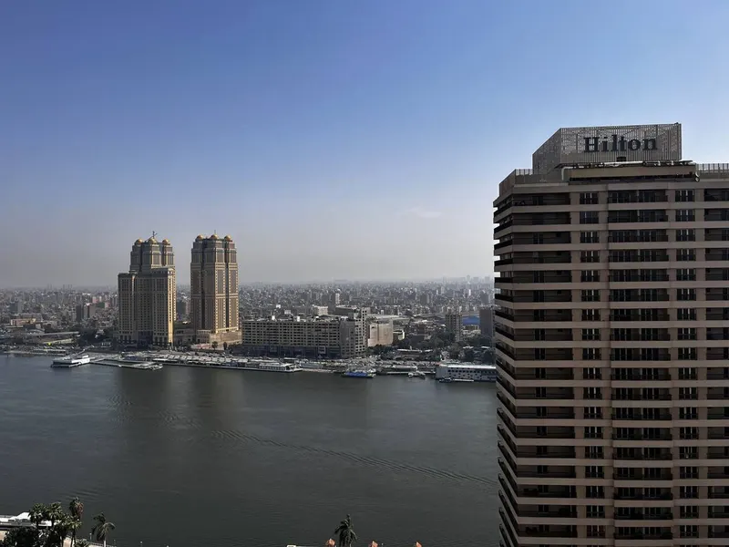 High-Floor Nile Panorama — 3-Bedroom, Zamalek, photo 2