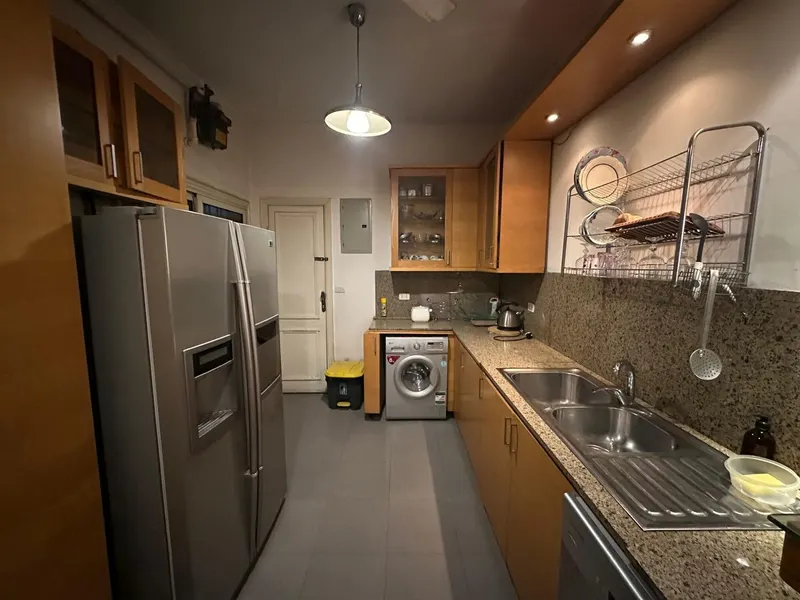 Retro Suzani Flat with Balcony — 3-Bedroom, Zamalek, photo 8