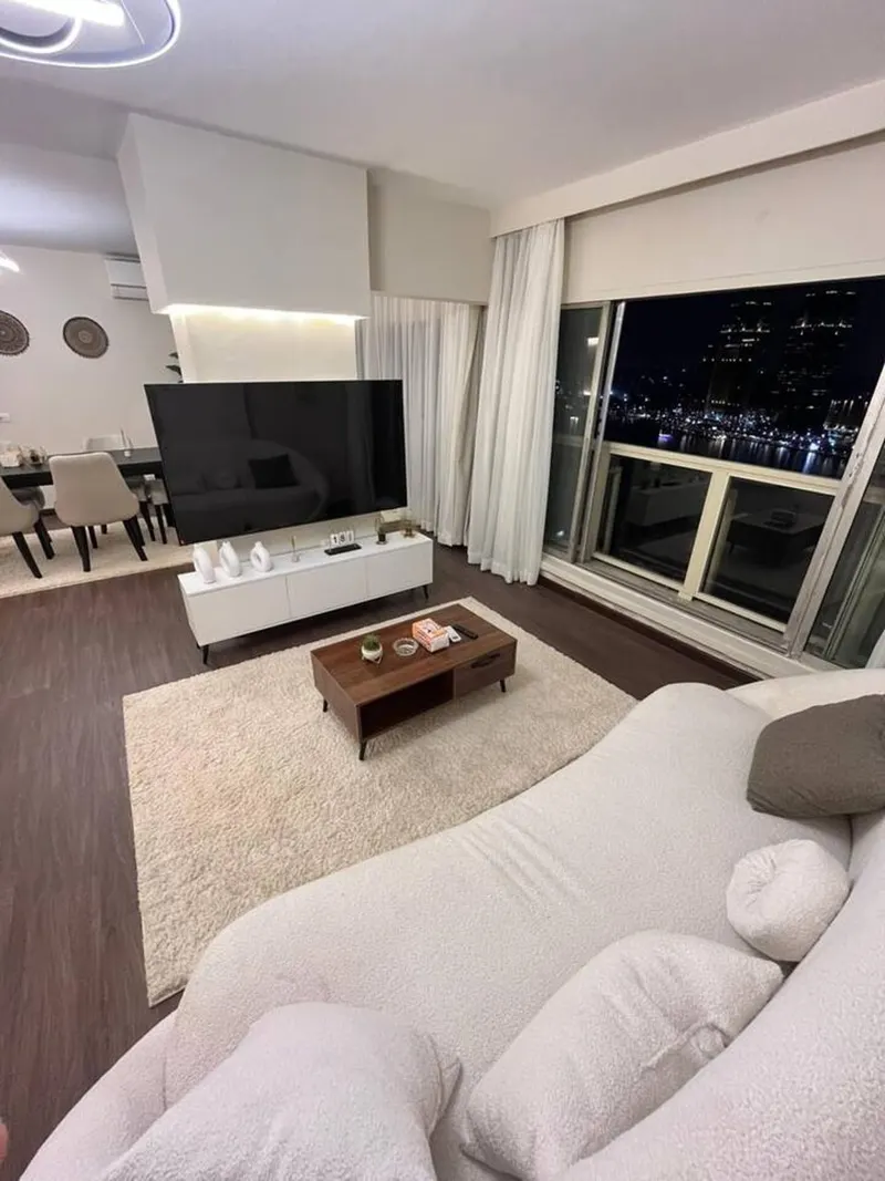 Nile View Home with Soaking Tub — 3-Bedroom, Zamalek, photo 8