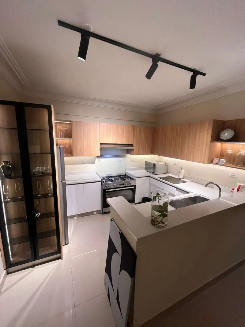 Oak Kitchen & Parquet Flat — 3-Bedroom, Zamalek, photo 4