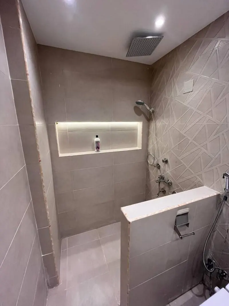 Sunlit Parquet Home with Rain Showers — 2-Bedroom, Zamalek, photo 4