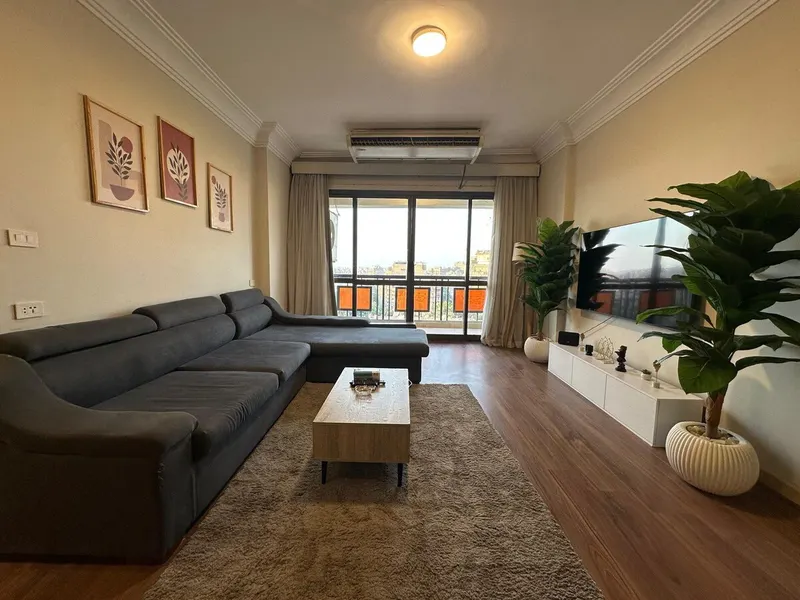Open Skyline Balcony Flat (TH2) — 2-Bedroom, Zamalek, photo 2