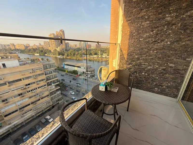 Golden-Tree Nile Balcony Flat — 1-Bedroom, Agouza (SA2), photo 3