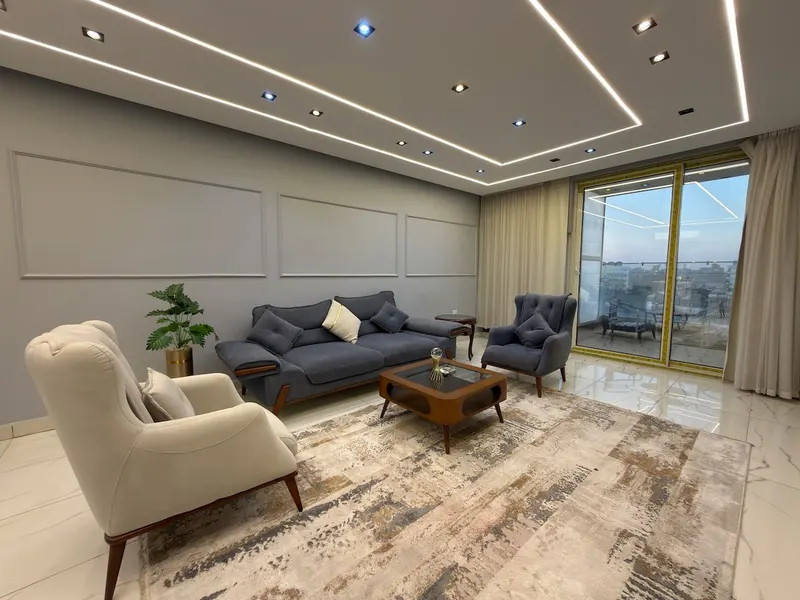 Nile Balcony Home with Dining Room — 1-Bedroom, Agouza, photo 4