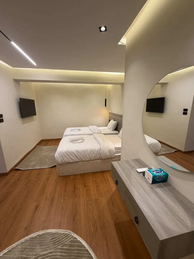 Pendant-Lit Twin Suite — 1-Bedroom, Agouza, photo 2