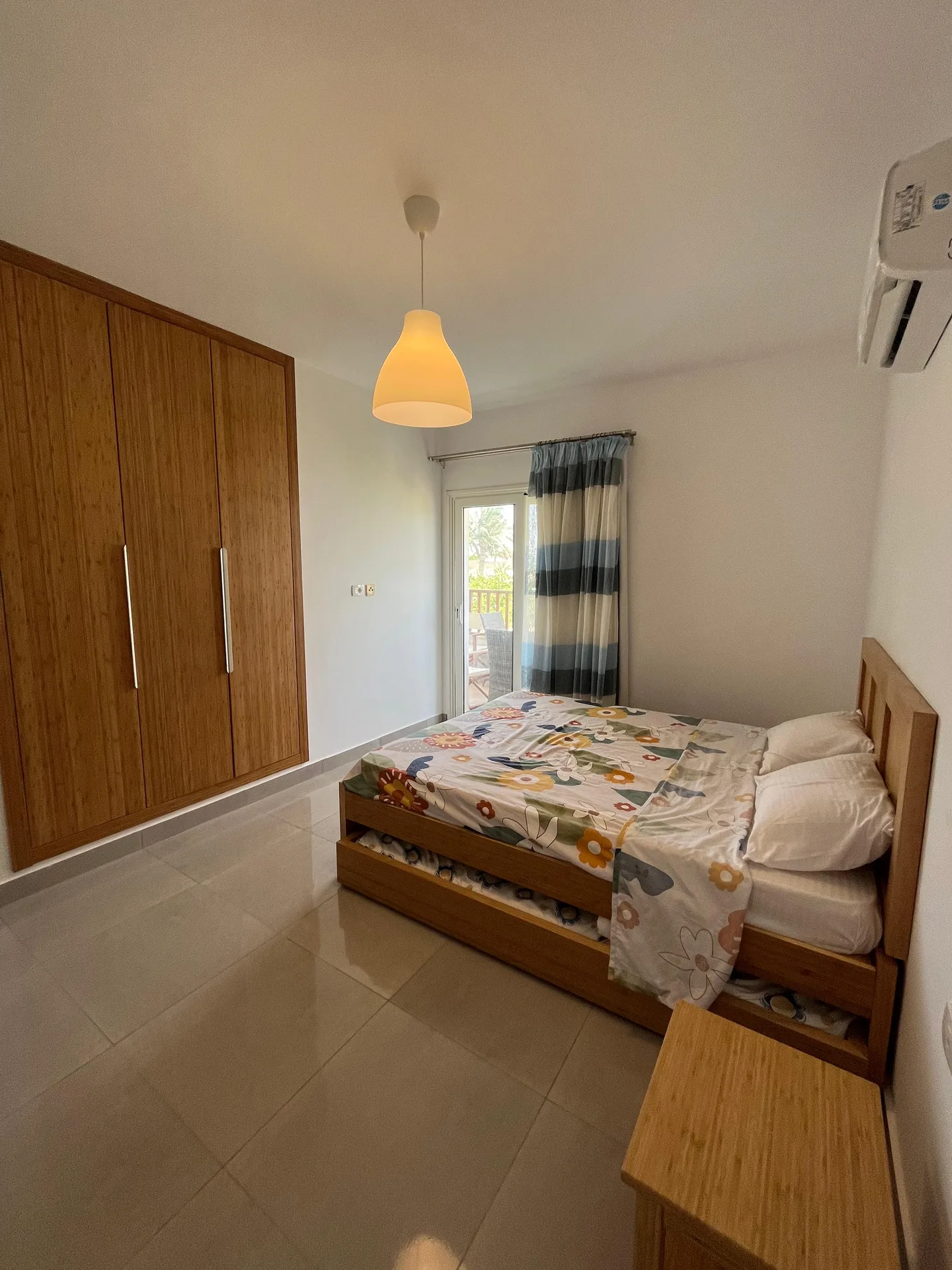 B01-F04 Beachtown 2 Bedroom Aprtament — photo 4