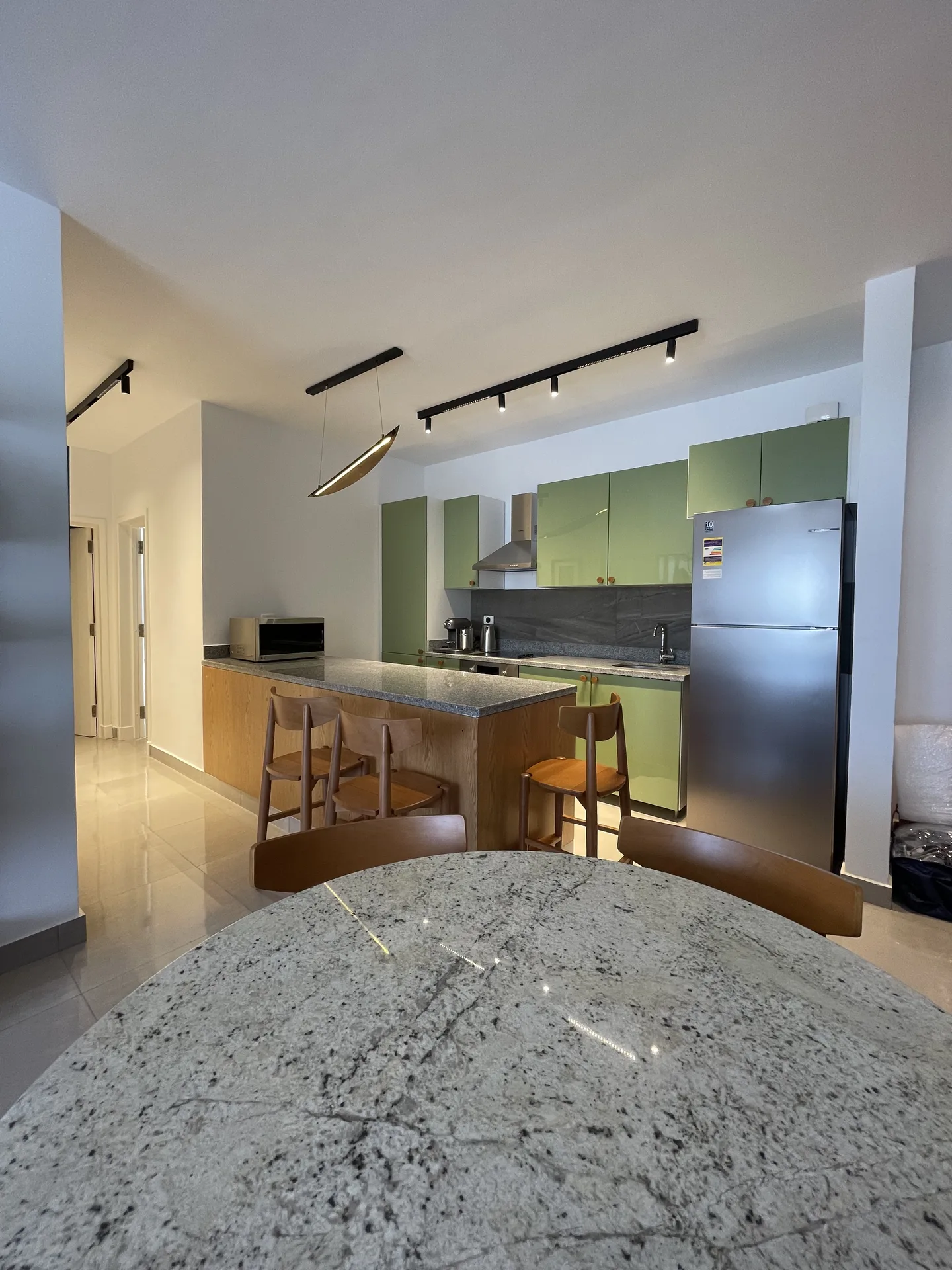 B01-S05 Beachtown 2 Bedroom Apartment — photo 6