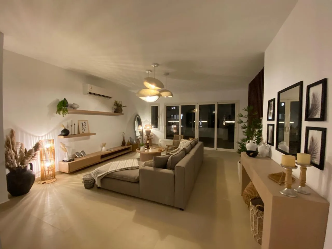 C10 Beachtown 3 Bedroom + Maid's Room Townhome — photo 5