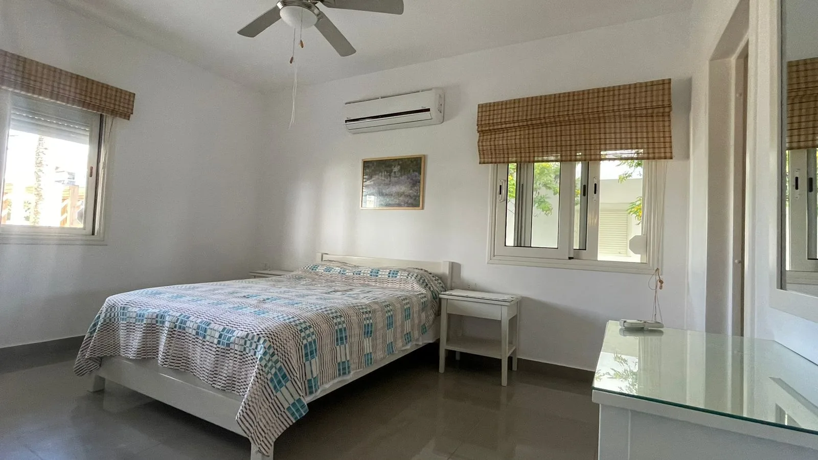 D01-G02 Beachtown 2 Bedroom Apartment — photo 2