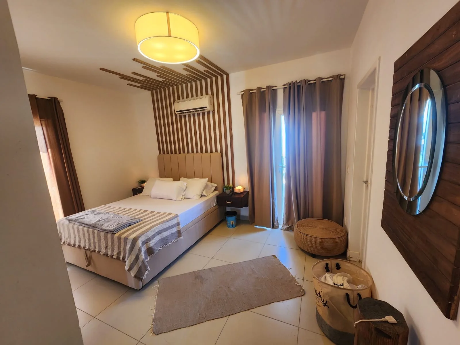 E01-S02 Beachtown 2 Bedroom Apartment — photo 4