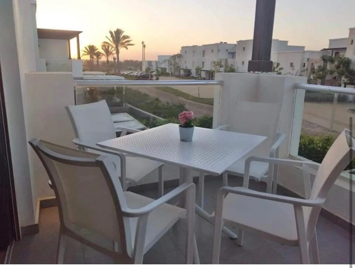 تشاليه بثلاث غرف نوم في ريزيدنس - ألماظة باي, photo 8