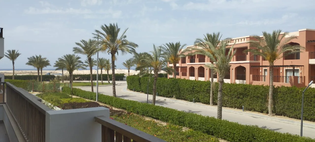 F01-F07 Beachtown 2 Bedroom + Maid's Room Apartment